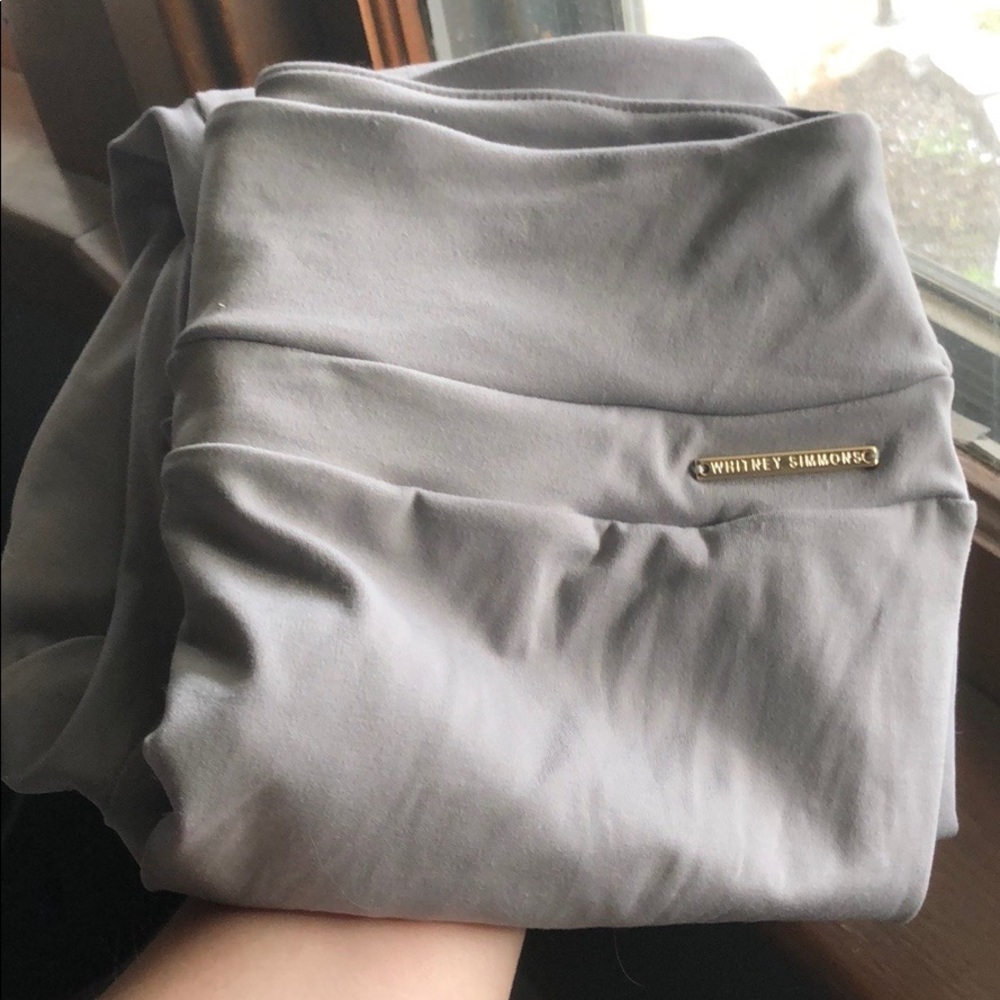 Whitney Simmons GYMSHARK leggings!